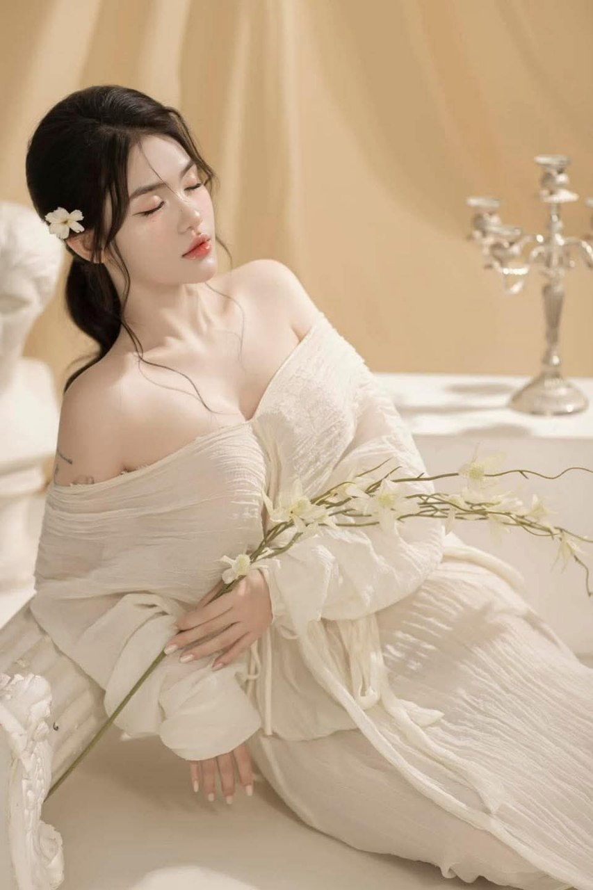 Nếu anh vô địch thì cái lồn em là của anh